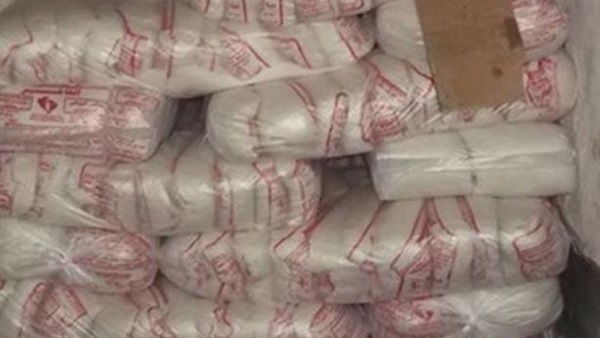 ضبط أجولة سكر مدون عليها أسماء شركات وهمية بالإسكندرية