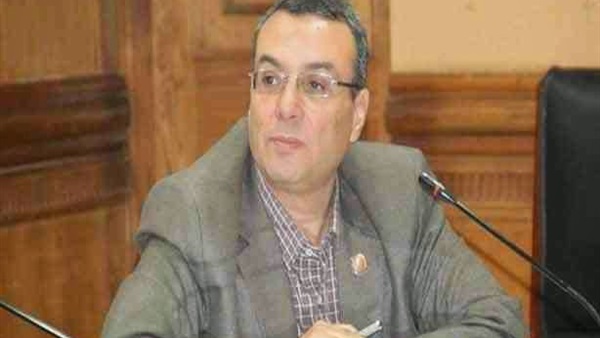 فاعل خير يتبرع بـ25 ألف جنيه للطلاب في المنيا 