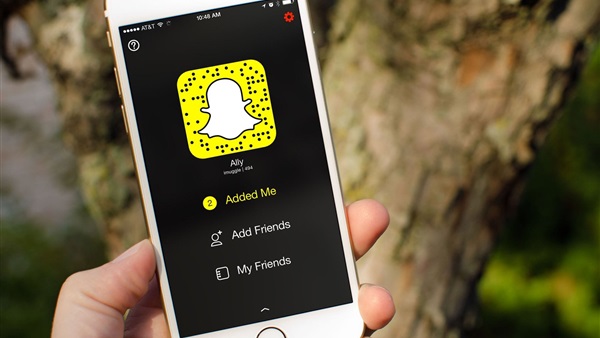 سناب شات يتسبب في طلاق عروس بعد ساعتين من زفافها