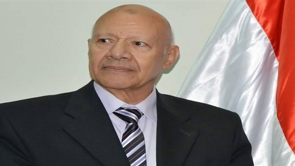 النيابة الإدارية تعاين موقع سقوط طالب في بالوعة الصرف بالبحيرة