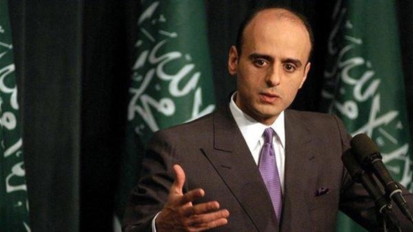 وزير الخارجية السعودي يندد باستهداف مكة المكرمة