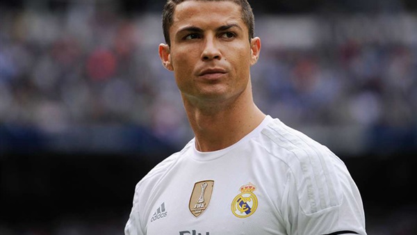 استياء لاعبي ريال مدريد بسبب «أنانية» زميلهم رونالدو في الملعب