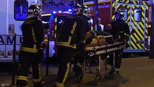 "العربية": ارتفاع عدد ضحايا اعتداءات باريس إلى 172 قتيلا 