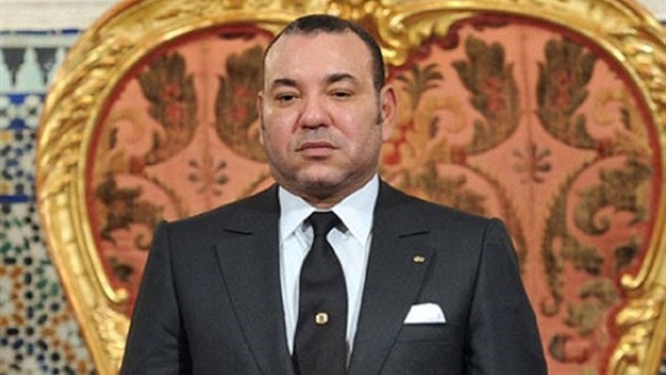 ملك المغرب يأمر بالتحقيق في واقعة مقتل تاجر السمك