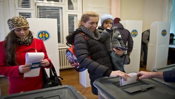 مولدوفا تتجه إلى إجراء جولة ثانية لانتخابات الرئاسة الشهر المقبل