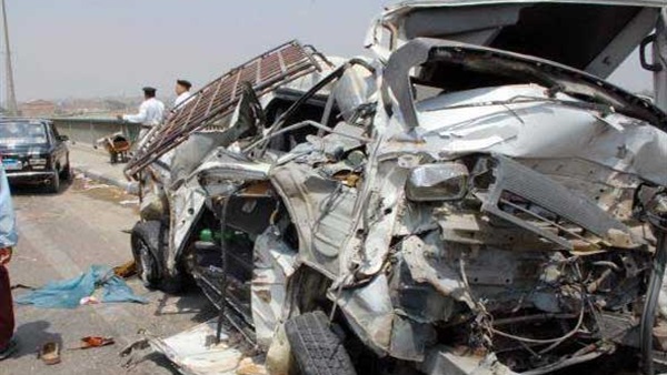 اصابة 4 أشخاص في تصادم سيارة ملاكي بمقطورة على طريق بورسعيد