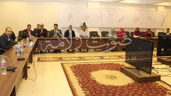 صور.. محافظ بني سويف: نوفر للشباب الدعم الكامل لتنفيذ مقترحاتهم