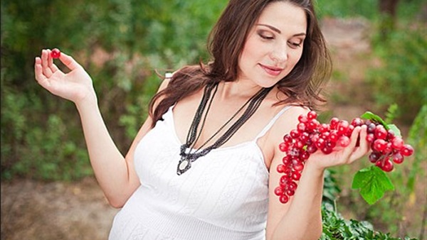 الإكثار من الفاكهة أثناء الحمل يزيد ذكاء طفلك
