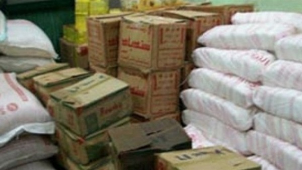 ضبط 69 طن أرز ودقيق وسكر تمويني