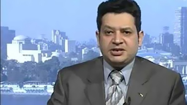 «النحاس»: تحرير سعر الجنيه ضرب القطاع المصرفي في مقتل