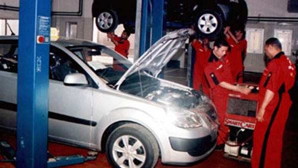 صناعة السيارات فى مصر تستغيث.. والحكومة مطالبة بتطويرها وتنظيمها 