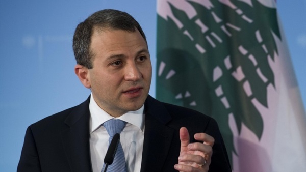 لبنان تطلق خدمة البريد السريع لنقل طلبات جوازات السفر