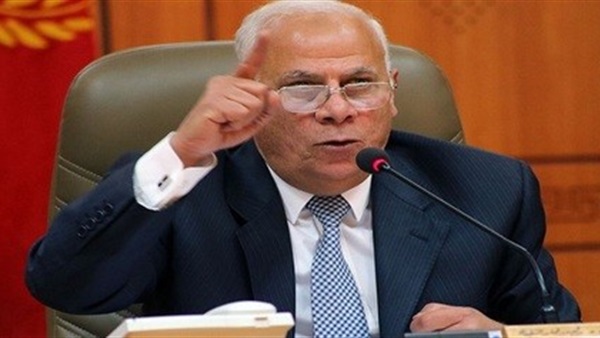 محافظ بورسعيد يعتمد نتيجة جديدة للرسوب الوظيفي للعاملين بالمديريات