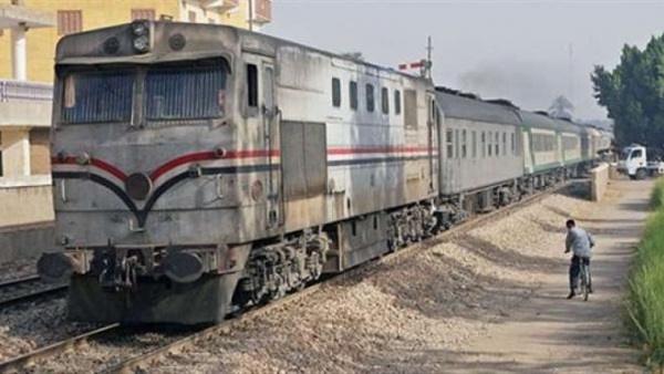 إصابة صاحب مطعم بعد اصطدامه بقطار في الحوامدية 