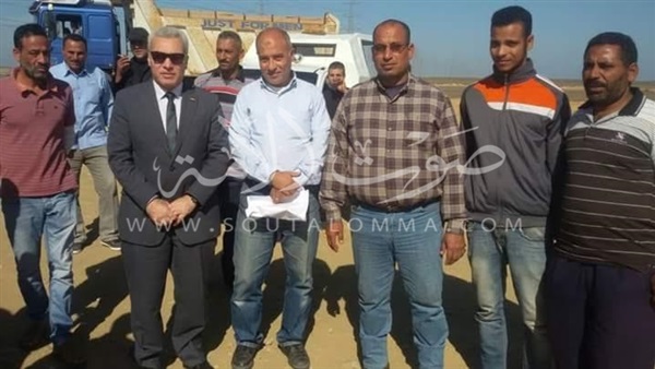محافظ بورسعيد يتفقد أعمال تنفيذ مداخل الأنفاق