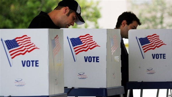 الأمريكيون يصوتون على 175 مقترحا قانونيا بالتزامن مع انتخابات الرئاسة