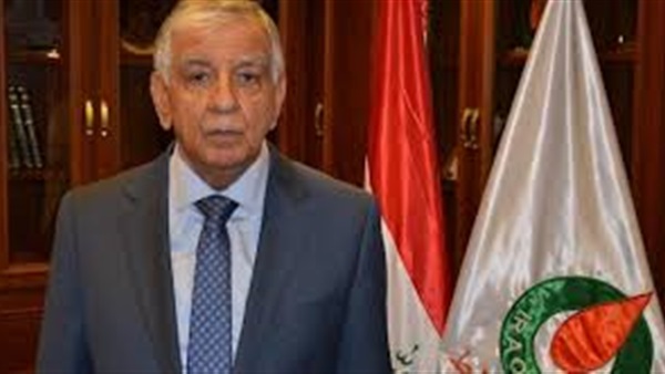 وزير النفط العراقي يأمر بتكثيف الجهود لإطفاء حرائق آبار «القيارة»