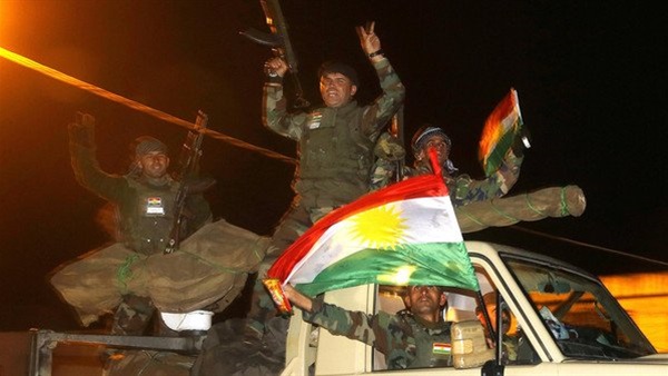 البشمركة يقتحمون بعشيقة شرق الموصل