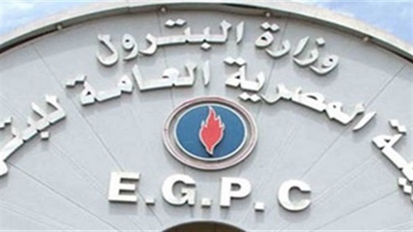 «البترول» تنفي زيارة «الملا» لإيران