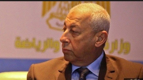 بالفيديو.. "دينا": مش فاكرة اتجوزت كام مرة بس هما كتير