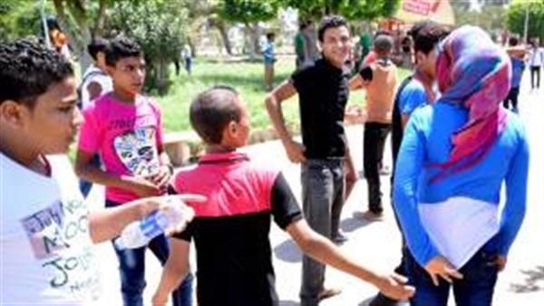 ضبط 20 شابا تحرشوا لفظيا بطالبات مدارس الزقازيق