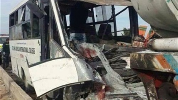 تفاصيل حادث أتوبيس مدرسة «سان جون».. رئيس مستشفى «الكهرباء»: استقبلنا 18 مصابا من بينهم تلميذة متوفية.. واستشاري: 4 حالات استدعت جراحات عاجل