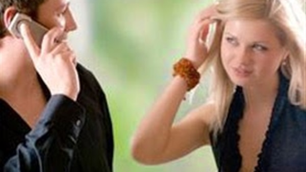 المظهر الجذاب يحتل المرتبة الأولى في إختيار الرجل للمرأة 