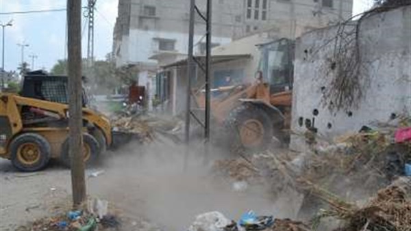 العراق: حملة لرفع مخلفات «حمام العليل وبرطلة» في نينوي