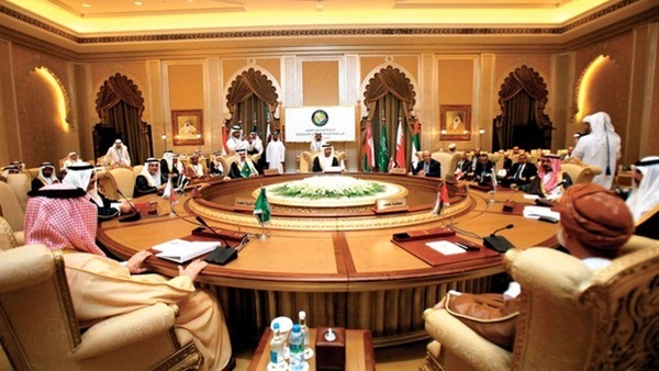 مصر و10 دول عربية يردون على مزاعم إيران «الباطلة»