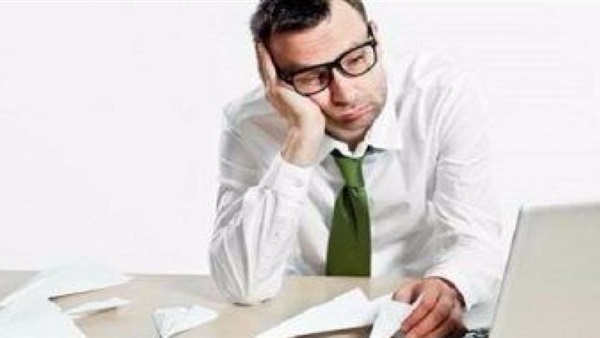5 نصائح لإعادة التأقلم مع العمل بعد إجازة طويلة.. تعرف عليها