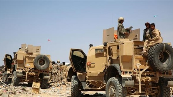 تجدد المعارك بين القوات الشرعية والحوثيين في تعز
