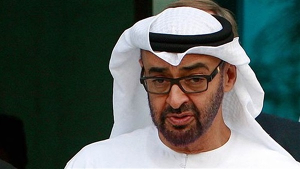 ولي عهد أبوظبي يهاتف الرئيس الفرنسي مؤكدا تضامن بلاده مع باريس