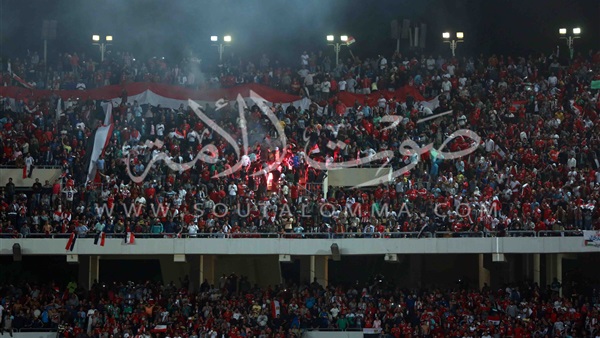 «أبو ريدة» يكشف موعد عودة الجماهير للمدرجات