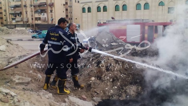 السيطرة علي حريق محدود بجوار نادى ببورسعيد (صور)