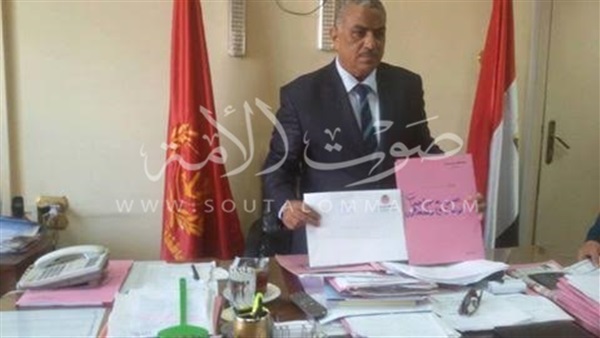 «ضواحي بورسعيد» يعتمد كشوف أحقيات تظلمات «القابوطي» (صور) 