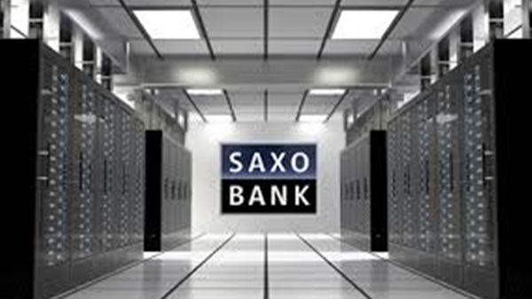 "ساكسو بنك": "تعويم الجنيه" يُعيد مكانة مصر