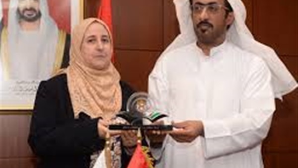 شهرزاد العربي تحكي قصة تأليف«المعجم القصصي للطفل» 