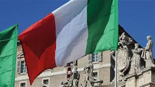 «الهجرة» تشعل توترا بين إيطاليا والاتحاد الأوروبي (تقرير)