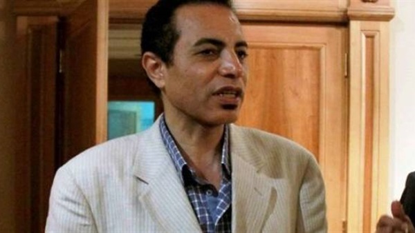 تعليق سكرتير الصحفيين على حكم حبسه عامين (فيديو)