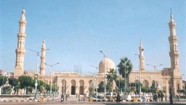 فتح الباب لإمامة المسجد الإبراهيمي بدسوق‎ في كفر الشيخ 