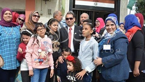 رئيس جامعة بورسعيد يشارك في احتفالية اليوم العالمي للطفل 