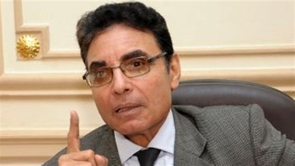 فيديو.. «محمد كبيش» ينعى الفقيه الدستوري يحيي الجمل 