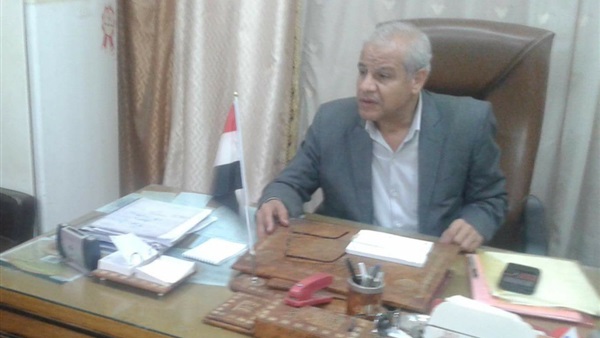 «الجمال»: حذف المتوفين والمسافرين للخارج فقط من البطاقات التموينية