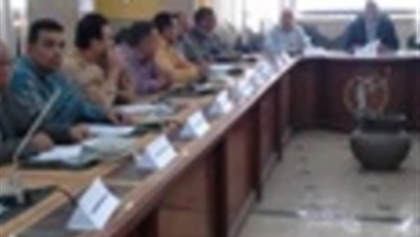 «مجلس منوف» يجتمع لمناقشة استعدادات فصل الشتاء (صور)