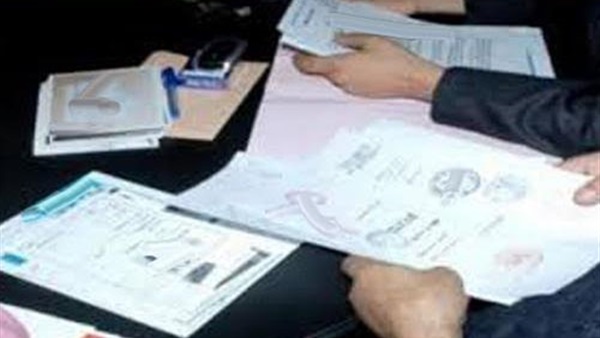 سقوط مزور مستندات مرور بالقاهرة