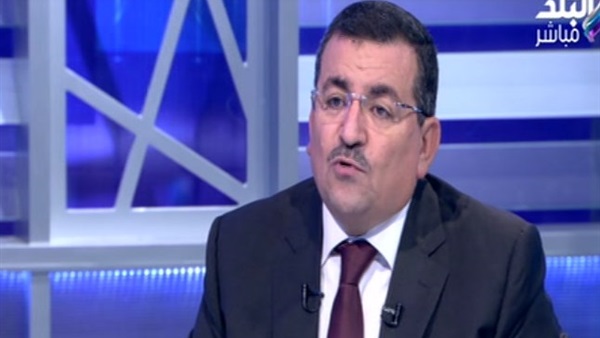 «هيكل»: أزمة الطائرة الروسية تسببت في إنهيار السياحة في شرم الشيخ