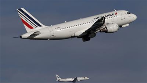 تغيير مسار طائرتين فرنسيتين بعد اقلاعهما من الولايات المتحدة الى باريس