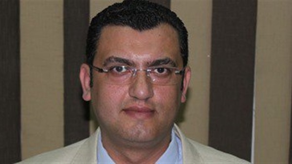 «العبد»: لا يمكن تطبيق «الكارت الذكي» على 60 ألف صيدلية