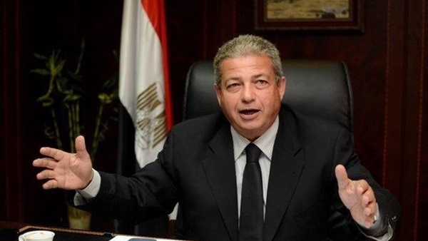 رئيس النادي الإسماعيلي يستقبل وزير الرياضة 