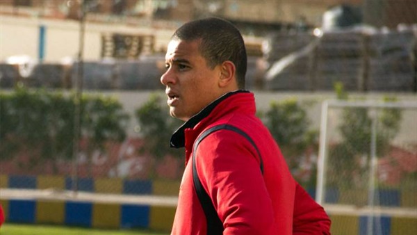 مدافع الأهلي يرد على منتقدي أداء الفراعنة أمام غانا